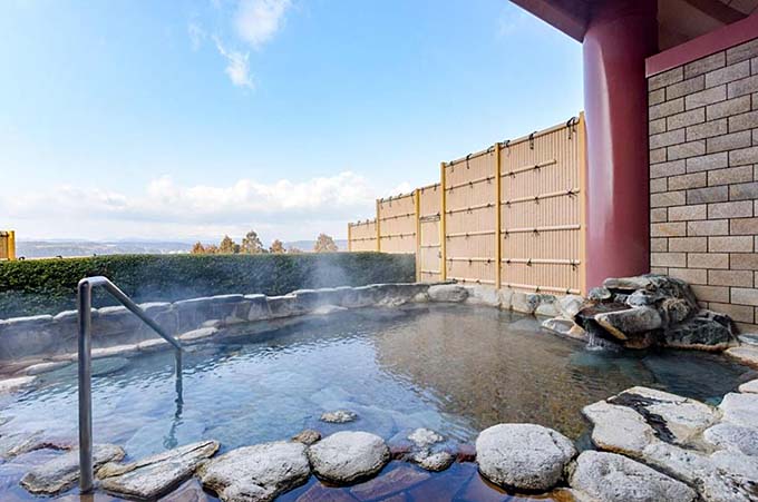 宝竜温泉 宝の湯 亀の井ホテル 一の関 絶景露天風呂画像