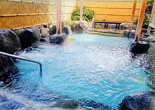 箱根の湯露天風呂画像