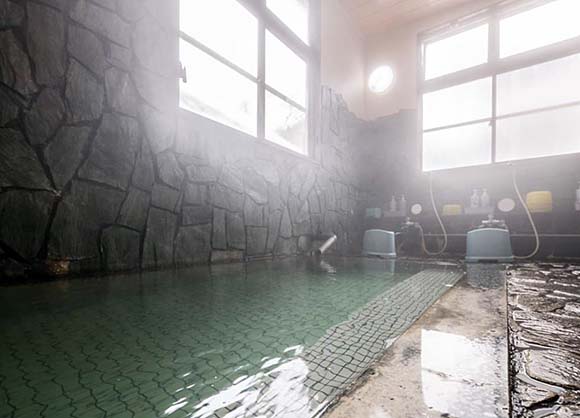 清津峡温泉 いろりとほたるの宿せとぐち 温泉大浴場画像