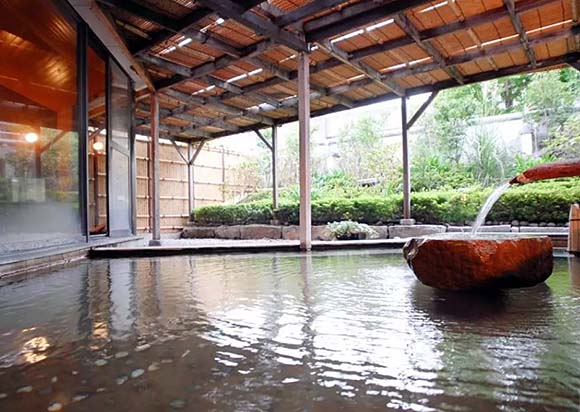 鳥取温泉 観水庭 こぜにや露天風呂画像