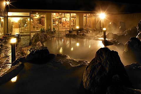 カルナの館露天風呂夜景画像