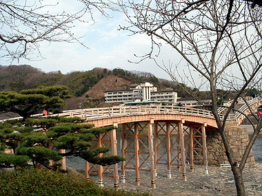 錦帯橋温泉