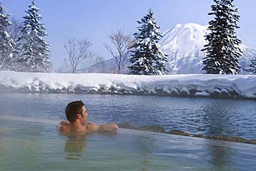 ニセコ東山温泉・ヒルトンニセコビレッジ・露天風呂画像