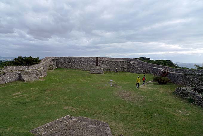 中城城跡 二の郭画像