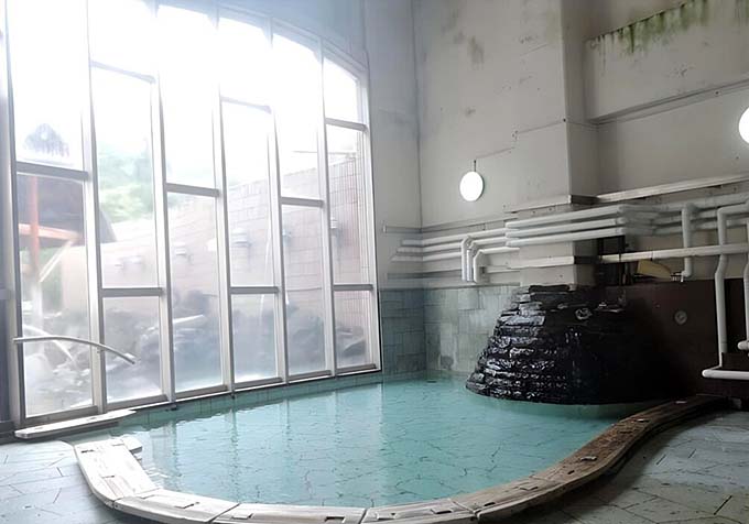 唐松温泉 からまつ山荘 東兵衛温泉 大浴場画像