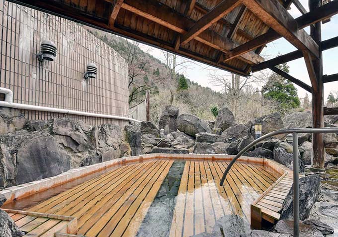 唐松温泉 からまつ山荘 東兵衛温泉 露天風呂画像