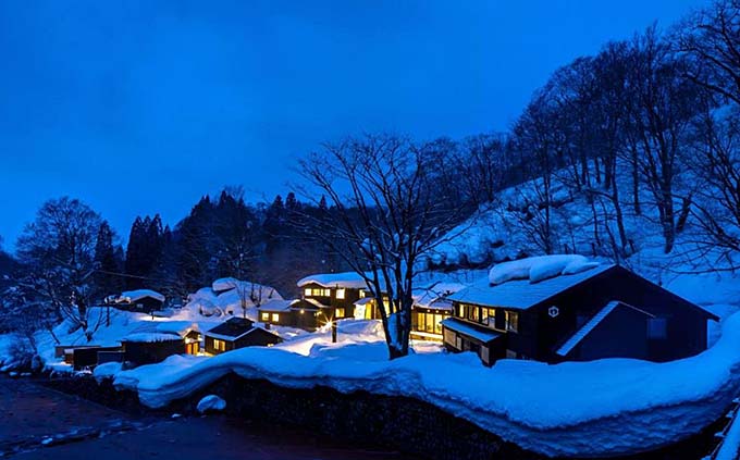 孫六温泉 六庵 冬景色画像