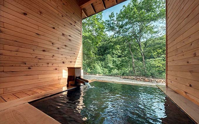 孫六温泉 六庵 露天風呂画像