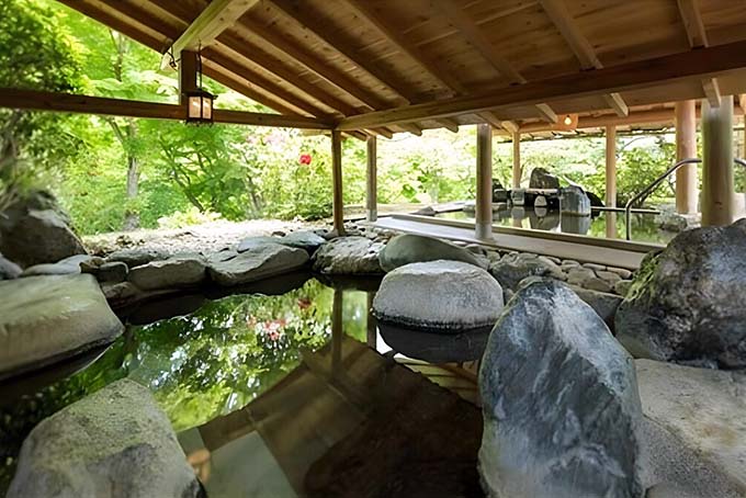 養老渓谷 粟又温泉 露天風呂画像