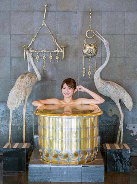 小湊温泉 鴨川ホテル三日月 黄金風呂画像