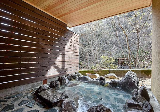 二岐温泉 柏屋旅館 露天風呂画像