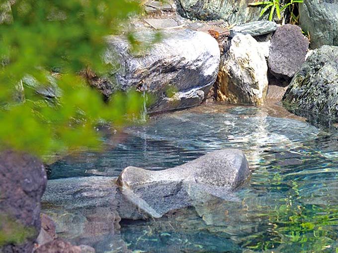 五色温泉 アクティブリゾート裏磐梯 露天風呂画像