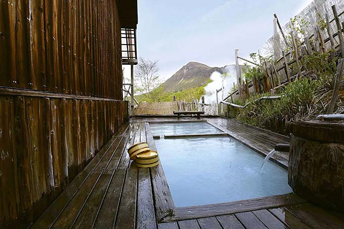 新野地温泉 相模屋旅館 露天風呂画像