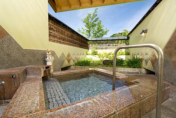 湯の小屋温泉 ホテルサンバード 貸切露天風呂画像