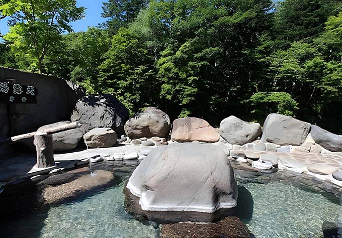 芽登温泉 芽登温泉ホテル 露天風呂画像