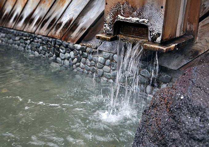ながぬま温泉 温泉湯口画像