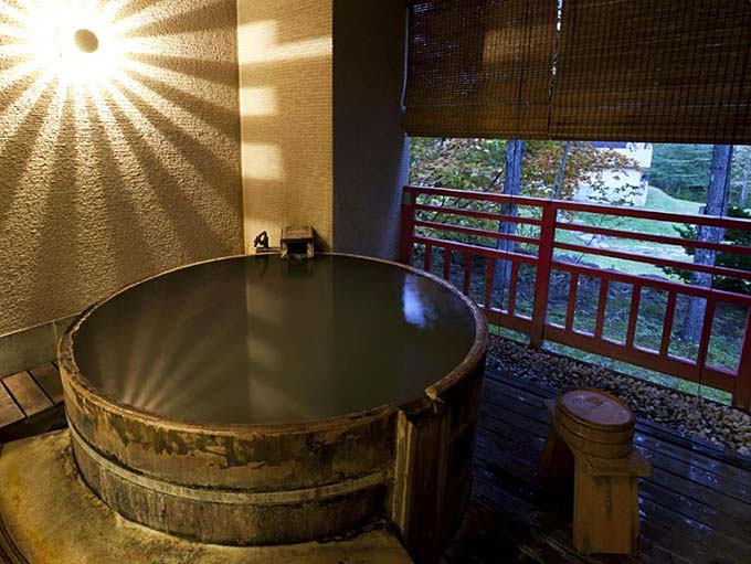 ニセコ昆布温泉 ホテル甘露の森 客室専用風呂画像