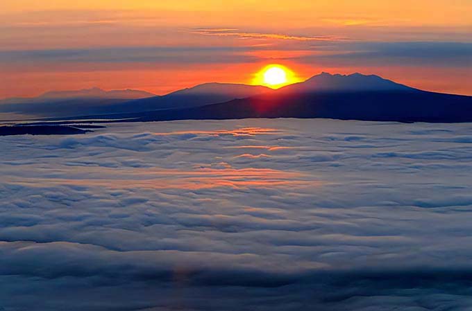 屈斜路湖の雲海画像