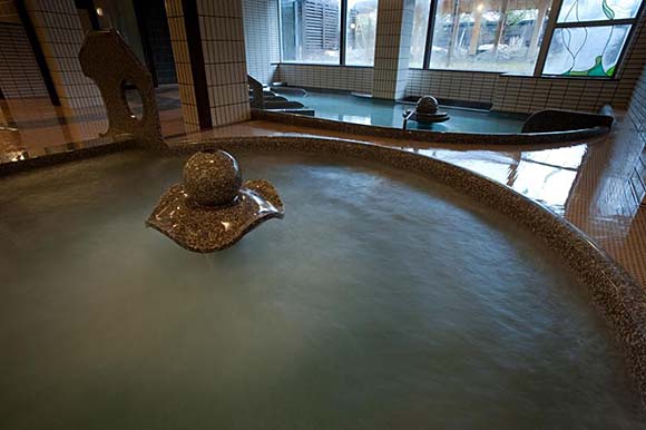 しこつ湖鶴雅リゾートスパ水の謌 大浴場画像