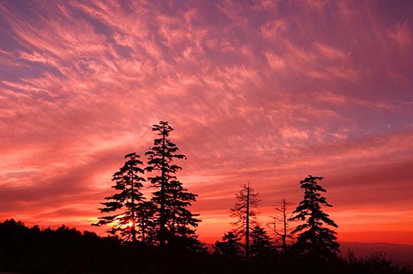 十勝岳温泉 カミホロ荘 夕焼け画像