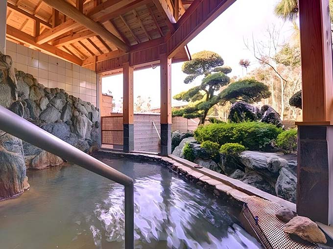 石道温泉 天然温泉石道 露天風呂画像