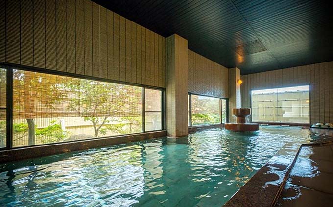 片山津温泉 源泉元湯の宿 かのや光楽苑 大浴場画像