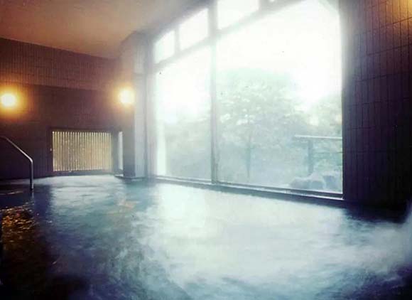岩手湯本温泉 ホテル対滝閣 大浴場画像