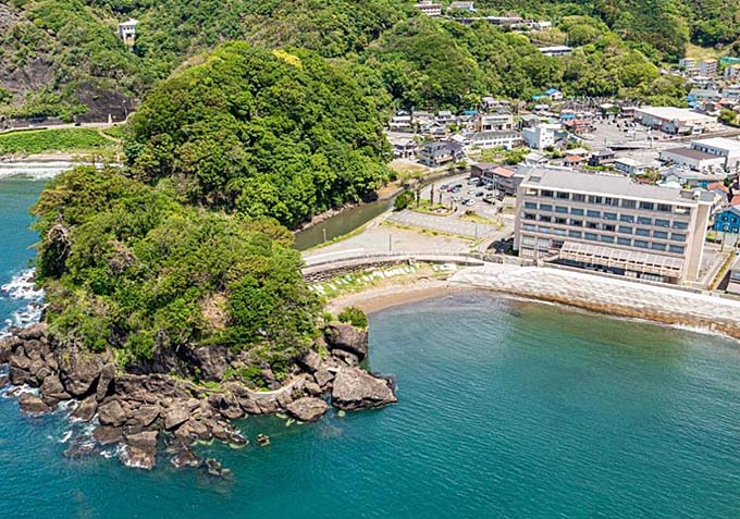 松崎温泉 公共の宿 伊豆まつざき荘 全景画像