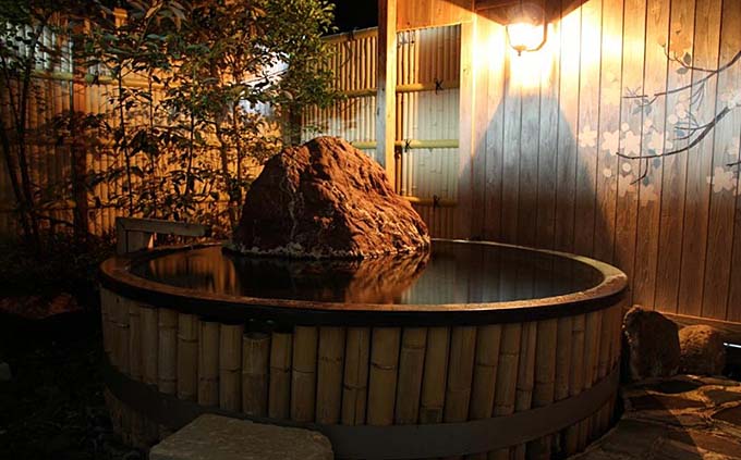 松崎温泉 御宿しんしま 貸し切り露天風呂画像