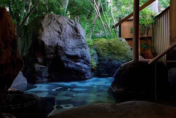 嵯峨沢温泉 嵯峨沢館 貸切露天風呂画像