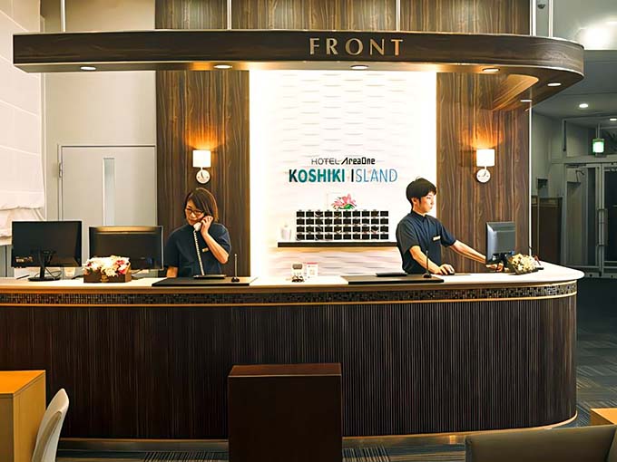 甑島温泉 HOTEL AreaOne KoshikiIsland フロント画像