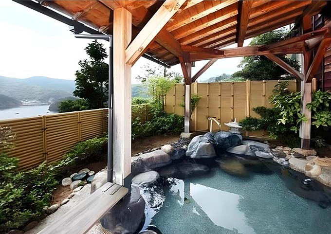 奥伊根温泉 油屋本館 露天風呂画像