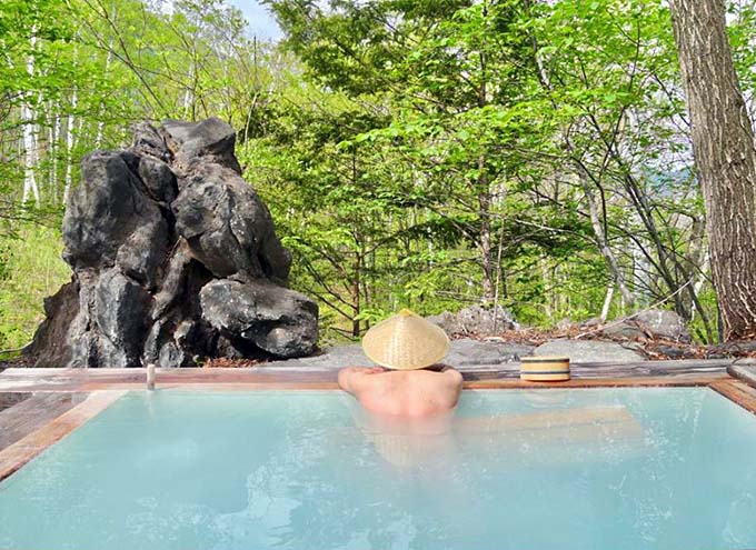 乗鞍高原温泉 温泉の宿 ゲストハウス雷鳥 Raicho Onsen Inn 露天風呂画像