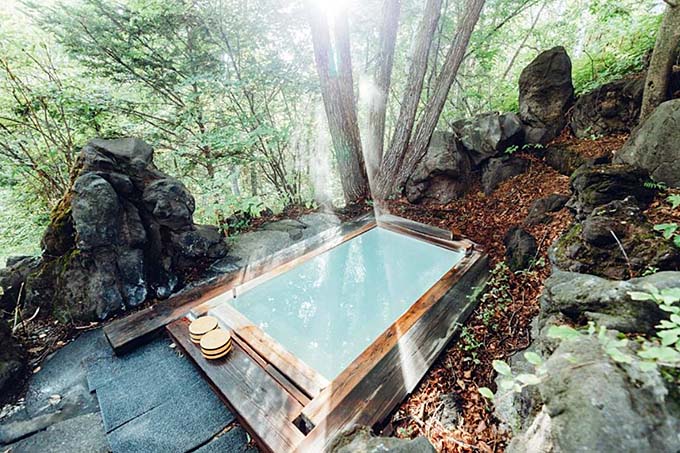 乗鞍高原温泉 温泉の宿 ゲストハウス雷鳥 Raicho Onsen Inn 露天風呂画像