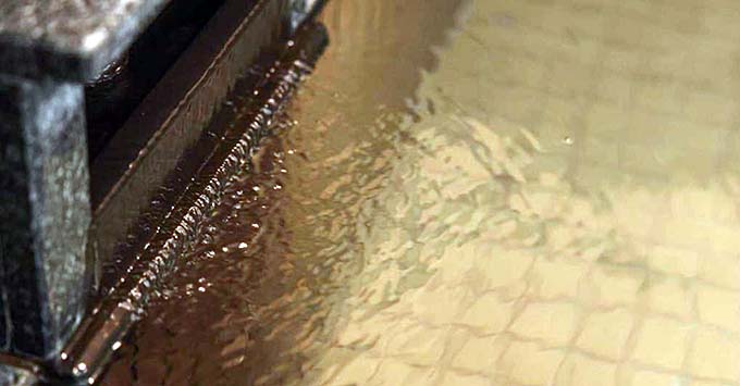 奥裾花温泉 鬼無里の湯ホテル＆コテージ 温泉湯口画像