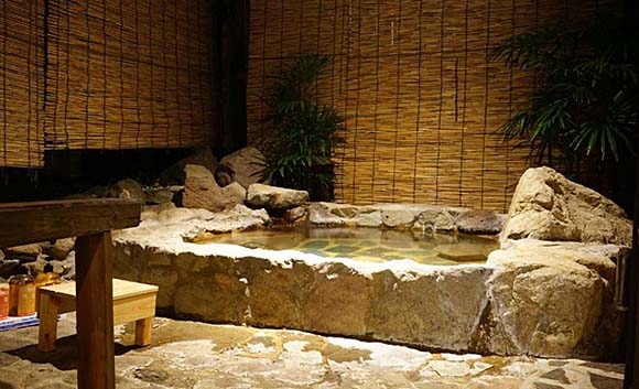 平戸温泉 国際観光ホテル旗松亭 個室露天風呂画像