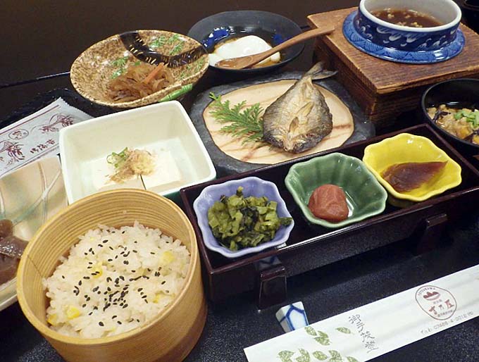 十津川温泉 湖泉閣 吉乃屋 料理イメージ画像