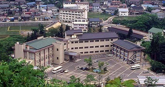 湯之谷温泉郷 折立温泉 ホテルゆのたに荘 全景画像