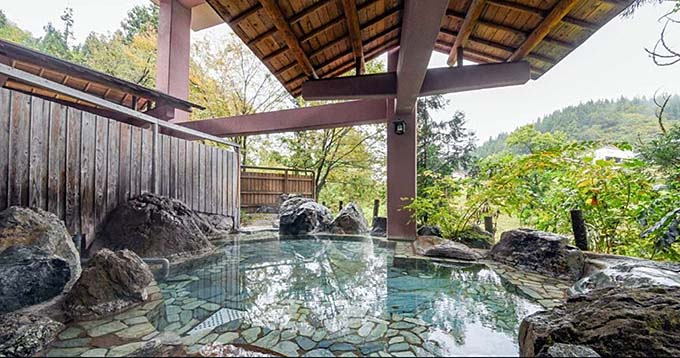 湯之谷温泉郷 折立温泉 ホテルゆのたに荘 露天風呂画像