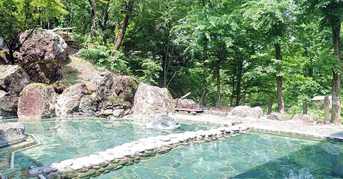 湯之谷温泉郷 折立温泉 ホテルゆのたに荘 露天風呂画像