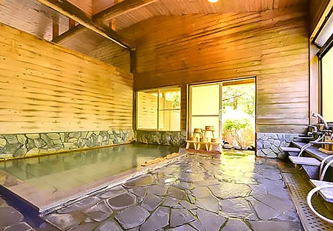 鷹ノ巣温泉 吊り橋と離れの宿 鷹の巣館 大浴場画像