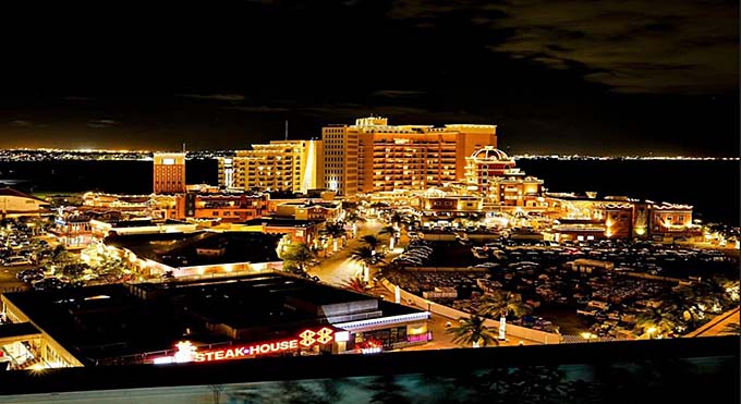 デポアイランド夜景画像