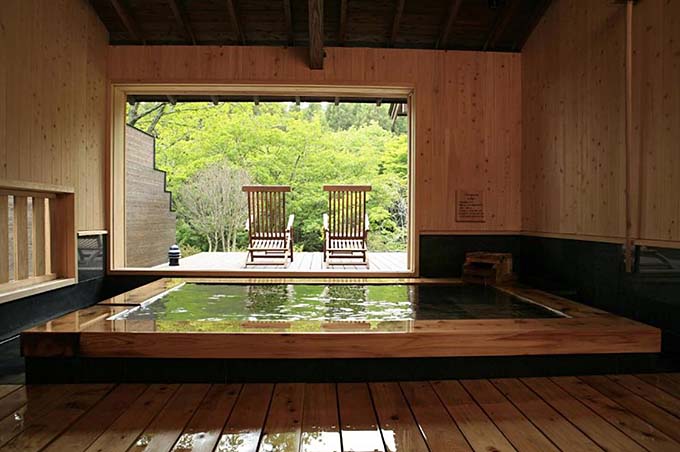 瀬の本温泉 スパ・グリネス 客室専用露天風呂画像