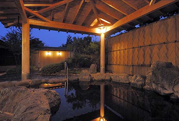 湯屋温泉 リフレパークきんたの里 露天風呂画像