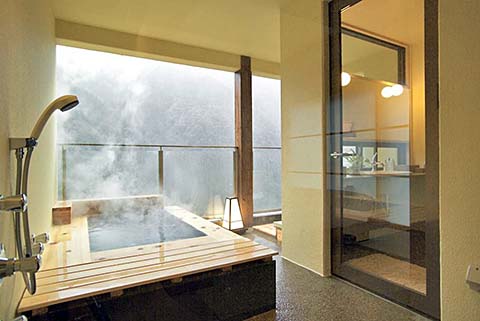 ホテル祖谷温泉客室専用展望風呂画像