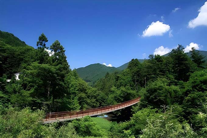 秋川渓谷 瀬音の湯 吊り橋画像