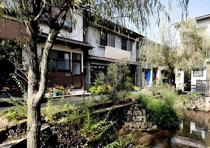 吉岡温泉 温泉街と北川旅館画像