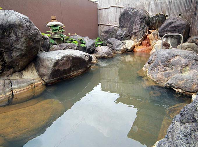 肘折温泉 松井旅館 露天風呂画像