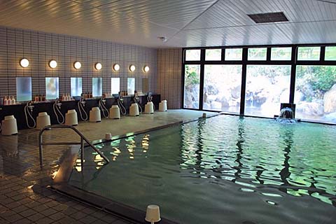 ロイヤルホテル八ヶ岳大浴場画像